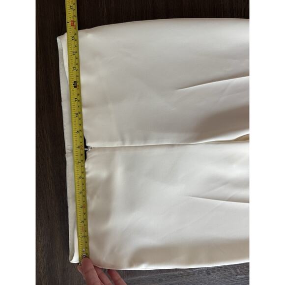 Estelle and Finn Stretch Crepe Ankle Pant Ivory Invisible Front Zip Women's 6 - Picture 5 of 8